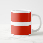 Grande Tasse Dannebrog; Office fédéral de l'aviation civile (Droite)