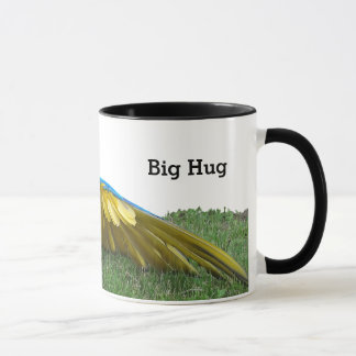Grande tasse de café d'étreinte