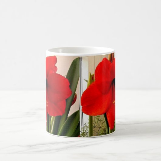 GRANDE TASSE DE FLEURS ROUGES (Centre)
