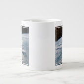 Grande Tasse Des Nuages Autour De Sumatra, Indonésie. (Devant)