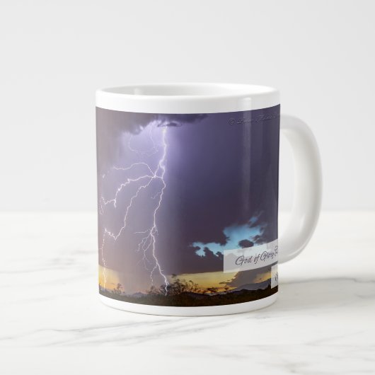 Grande Tasse Dieu de gloire Thunders Psaume 105:39 KJV (Devant droit)