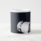 Grande Tasse Dragon Xl Spacecraft S'Approche D'Une Passerelle L (Devant)