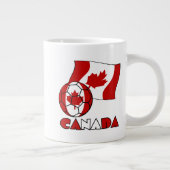 Grande Tasse Drapeau canadien avec balle de football (Droite)