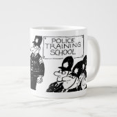 Grande Tasse École de formation de police britannique drôle (Devant droit)