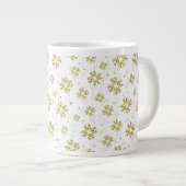 Grande Tasse Elegant Gold Snowflake Winter Pattern (Devant droit)