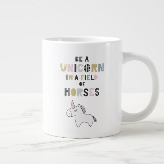 Grande Tasse Être Unicorne Dans Un Champ De Chevaux (Droite)