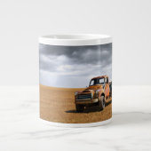 Grande Tasse Farms | Old Truck in Field (Devant)