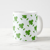 Grande Tasse Fête de la Saint-Patrick shamrock (Devant droit)