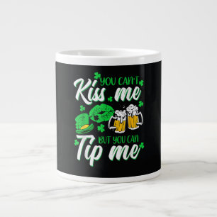 Grande Tasse Fête de la Saint-Patrick Shamrock chanceux