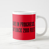 Grande Tasse Flare en cours. Restez à 60 mètres. (Droite)