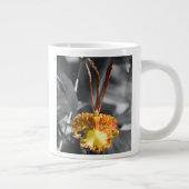 Grande Tasse Fleur d'orchidée jaune (Droite)