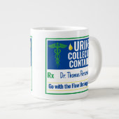 Grande Tasse Funny Novelty Doctor Nurse Collection d'urine pers (Devant droit)