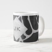 Grande Tasse Giraffe Monogramme noir et gris clair (Devant droit)