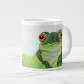 Grande Tasse Grenouille verte Se détendre dans l'étang (Devant droit)