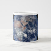 Grande Tasse Hémisphère Est Sur La Planète Terre. (Devant)