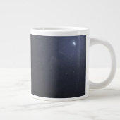 Grande Tasse Illustration De Exoplanet Vhs 1256 B Et Ses Étoile (Droite)
