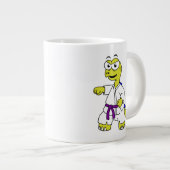 Grande Tasse Illustration D'Un Stégosaurus Pratiquant Le Karaté (Devant droit)