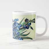 Grande Tasse Irises (1890) par Vincent Van Gogh (Droite)