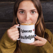 Grande Tasse J'ai donné mon coeur à un pompier texte noir