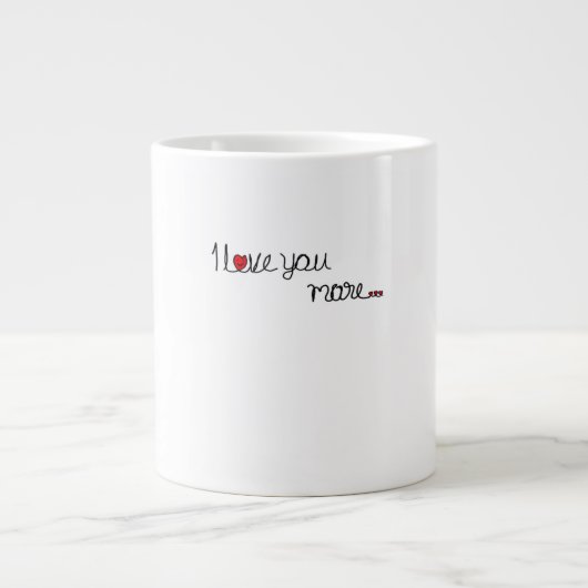 Grande Tasse Je t'aime plus Typography Design coeurs rouges  (Devant)