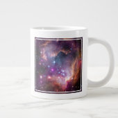 Grande Tasse Jeunes Étoiles Dans Le Petit Nuage Magellanique. (Droite)