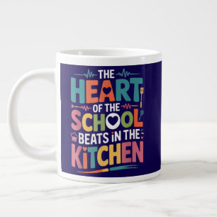 Grande Tasse Le cœur de l'école bat dans la cuisine