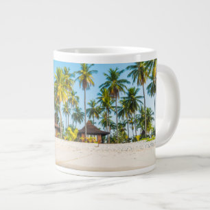 Grande Tasse Les bungalows du Tourist Resort sur la plage  Tha