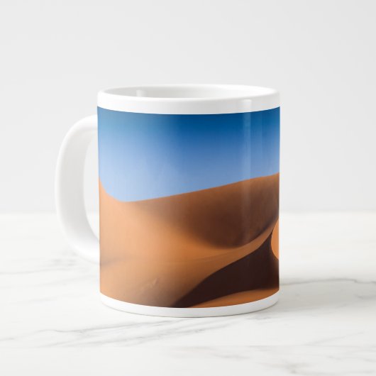 Grande Tasse Les déserts | Dunes De Sable Près D'Illizi, Algéri (Devant gauche)