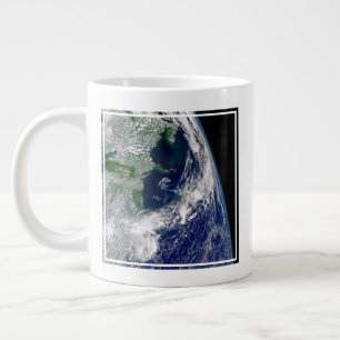 Grande Tasse L'Ouragan Frances Sur Une Terre Partielle.
