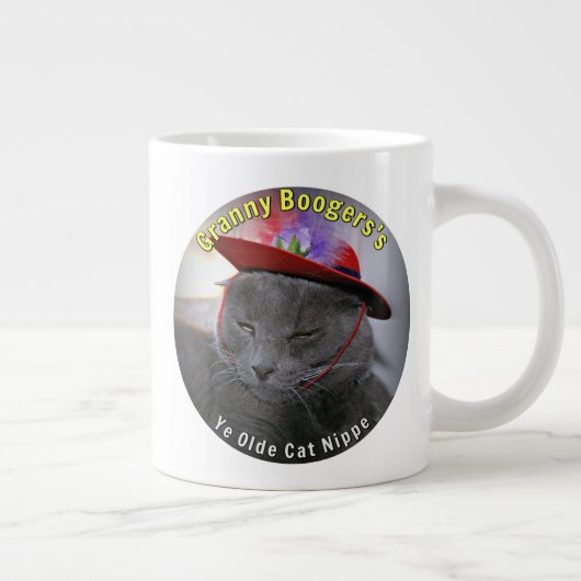 Grande Tasse Mamie Boogers's Ye Old Cat Nippe (Droite)