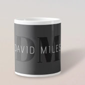 Grande Tasse Moderne Gris Foncé & Nom et Monogramme Modifiables