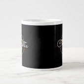Grande Tasse Monogramme doré Élégant Féminin Script Noir (Devant)