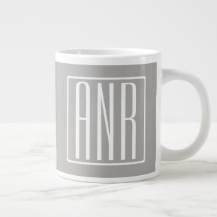Grande Tasse Monogramme initial Blanc sur gris clair