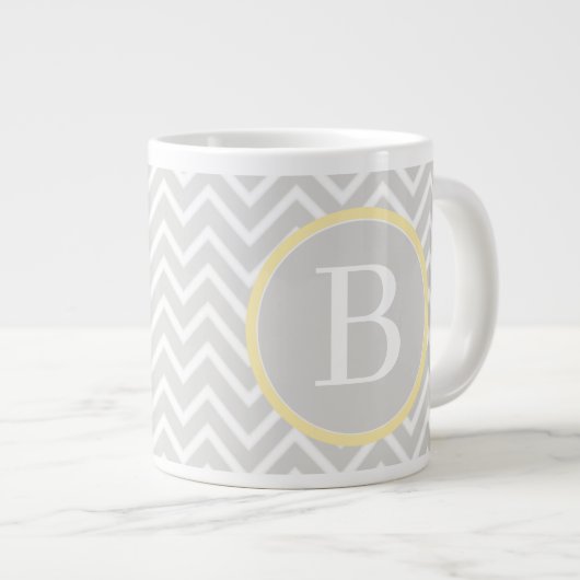 Grande Tasse Monogramme jaune Chevron (Devant droit)