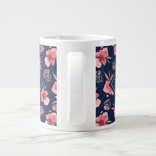Grande Tasse Monogramme| Motif d'aquarelle rose foncé (Dos)