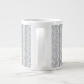 Grande Tasse Motif de Chevron tiré à la main grise (Dos)