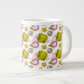 Grande Tasse Motif de fruits texturés à main libre (Devant droit)