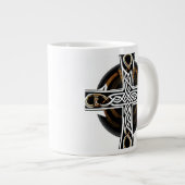 Grande Tasse Musique Brown de Croix celtique (Devant droit)