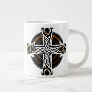 Grande Tasse Musique Brown de Croix celtique