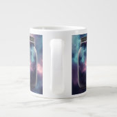 Grande Tasse Nébuleuse cosmique dans un pot - Art numérique de (Dos)