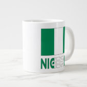 Grande Tasse Nigeria avec le drapeau nigérian (Devant droit)