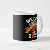 Grande Tasse Nous sortons de Terminale 2026 (Devant droit)