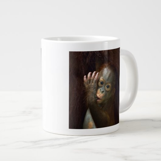 Grande Tasse Orangoutan (Devant droit)