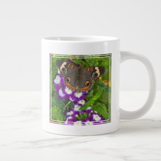 Grande Tasse Papillon noir à queue fourchue (Droite)