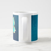 Grande Tasse Papillons d'or sur un Arrière - plan bleu (Dos)