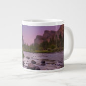 Grande Tasse Parc national de Yosemite au crépuscule (Devant droit)