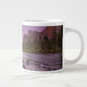 Grande Tasse Parc national de Yosemite au crépuscule (Droite)