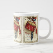 Grande Tasse Patriotique Vintage, Tambours avec Notes de Musiqu (Droite)