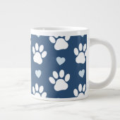 Grande Tasse Pattern of paws, Dog paws, White paws, Blue Hearts (Droite)