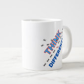 Grande Tasse Penser différemment 6.w (Devant droit)